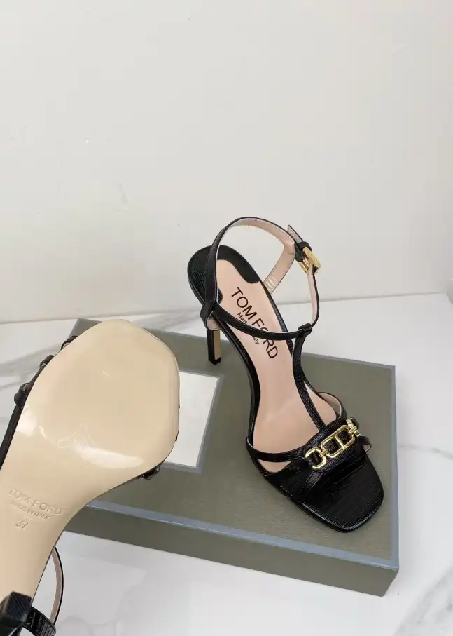 hype Tony Bienco High Heels