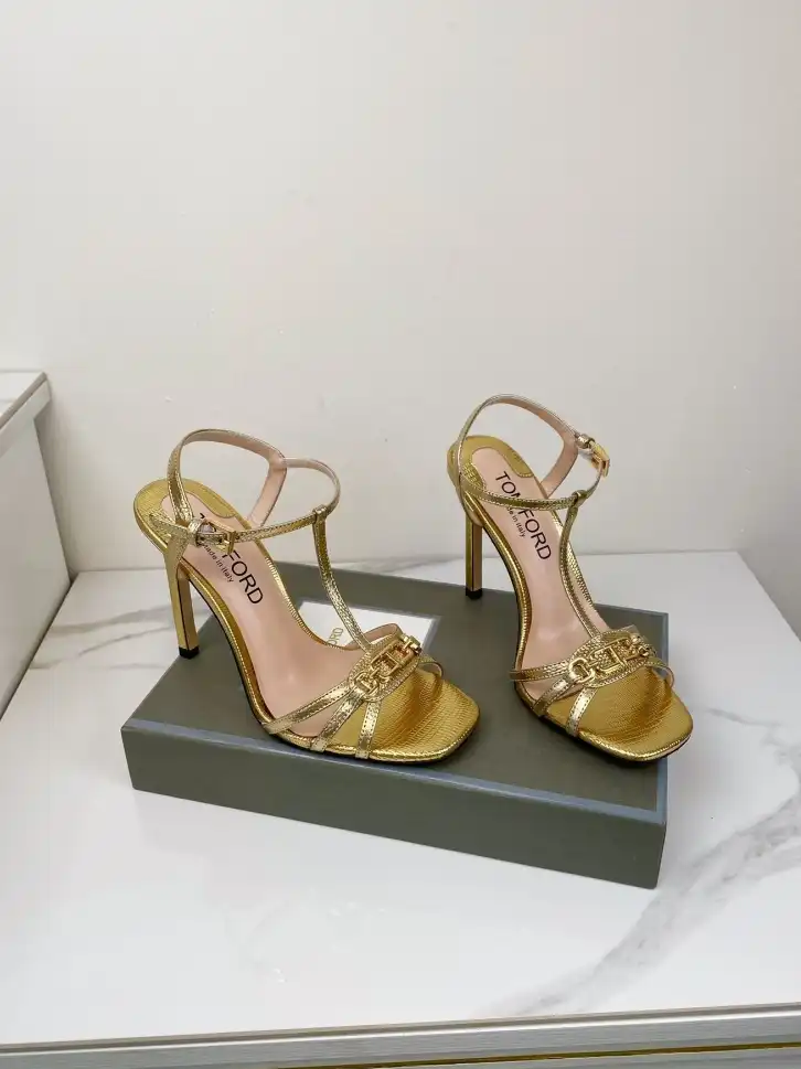 hype Tony Bienco High Heels