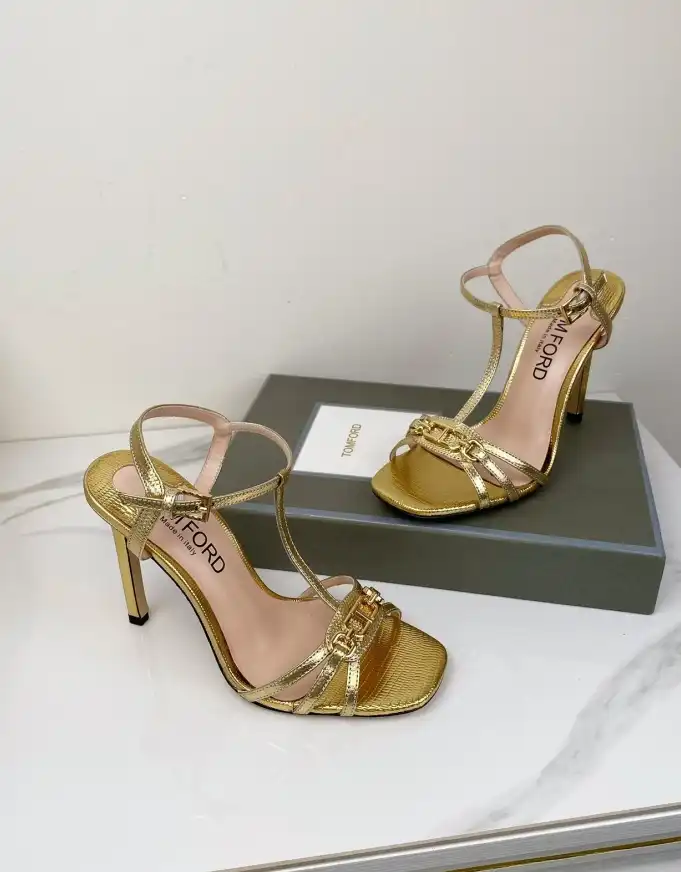 hype Tony Bienco High Heels