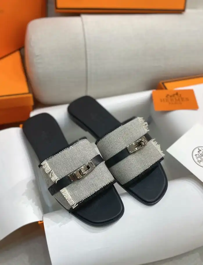 hype Hermes Slippers