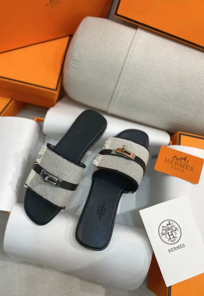 hype Hermes Slippers