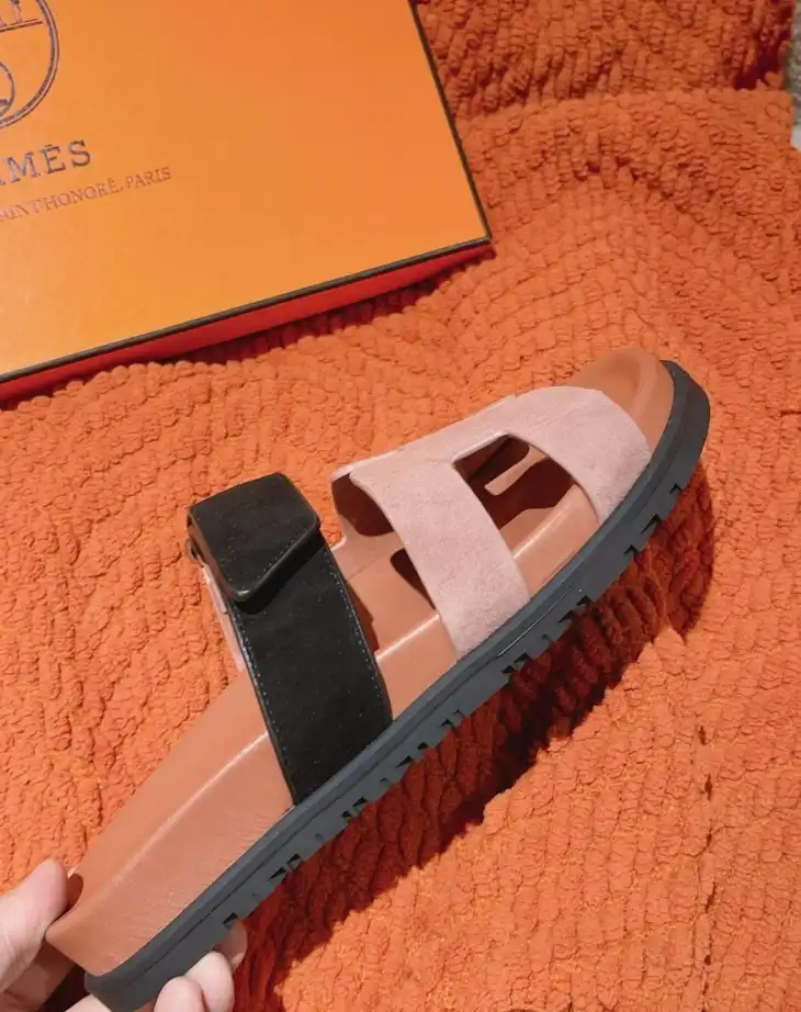 hype Hermes Slippers