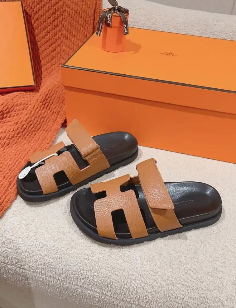 hype Hermes Slippers