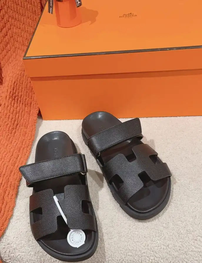 hype Hermes Slippers