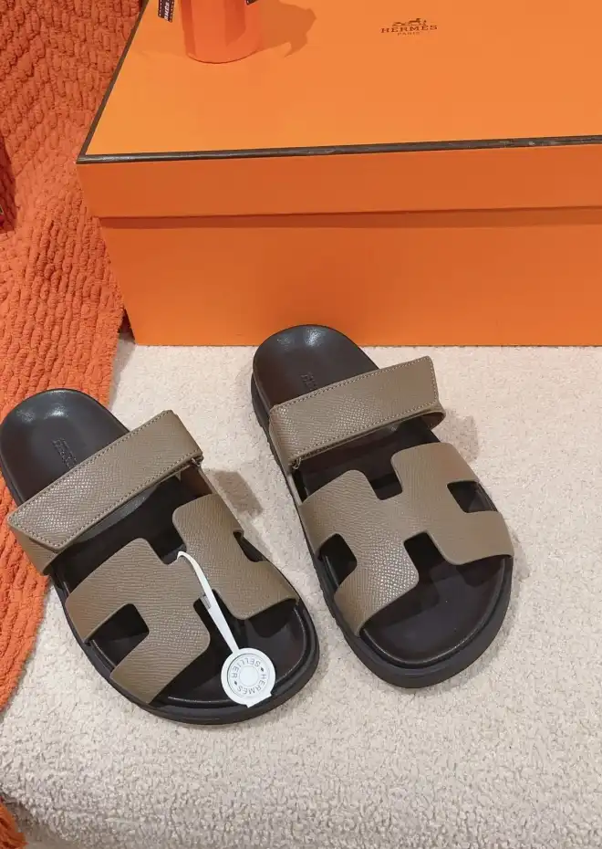 hype Hermes Slippers