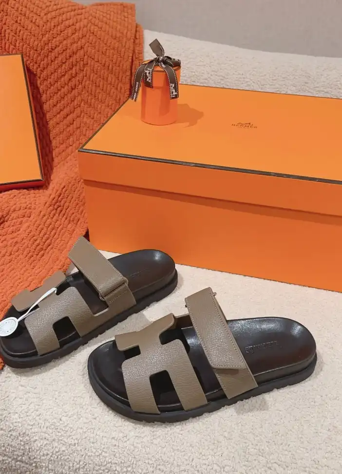 hype Hermes Slippers