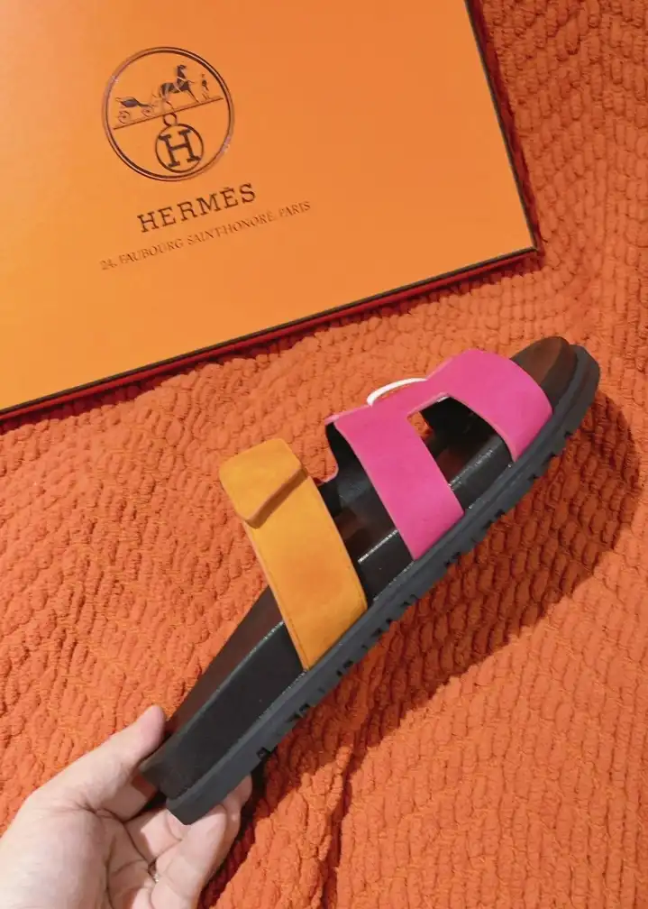 hype Hermes Slippers