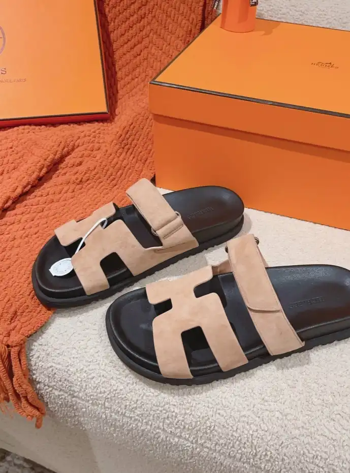 hype Hermes Slippers