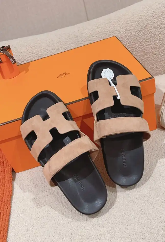 hype Hermes Slippers