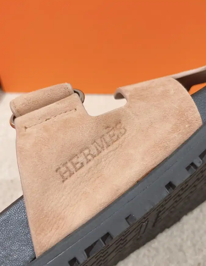 hype Hermes Slippers