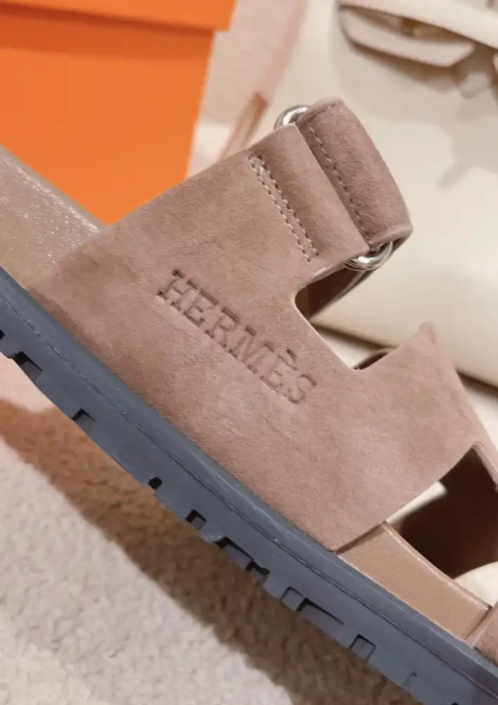 hype Hermes Slippers