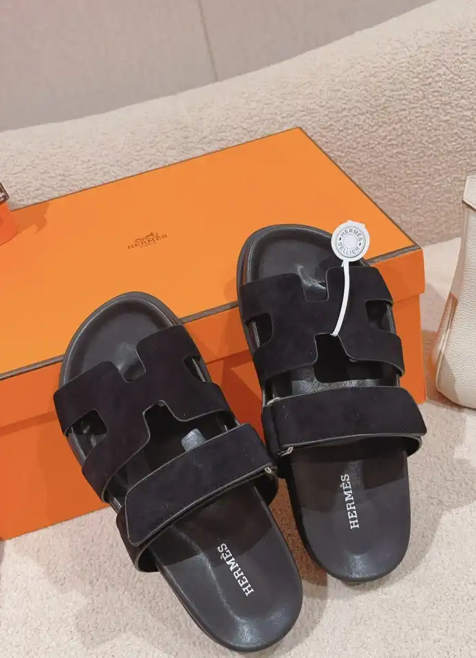 hype Hermes Slippers