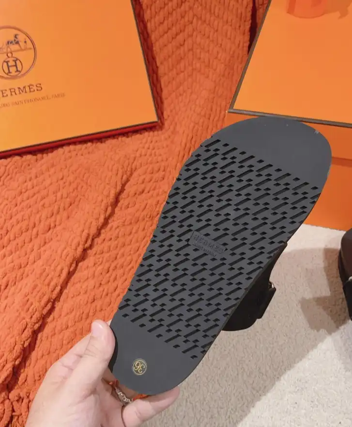 hype Hermes Slippers