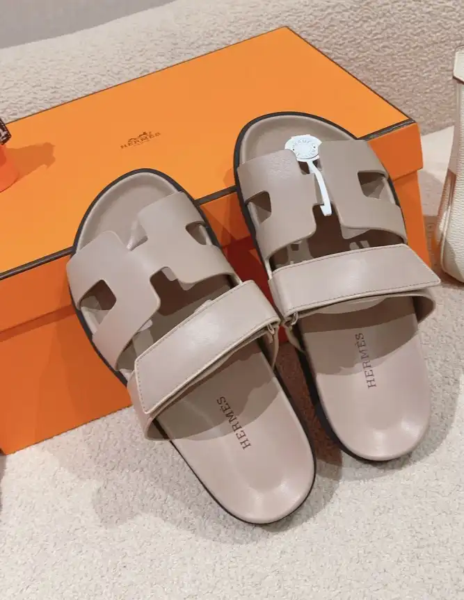 hype Hermes Slippers