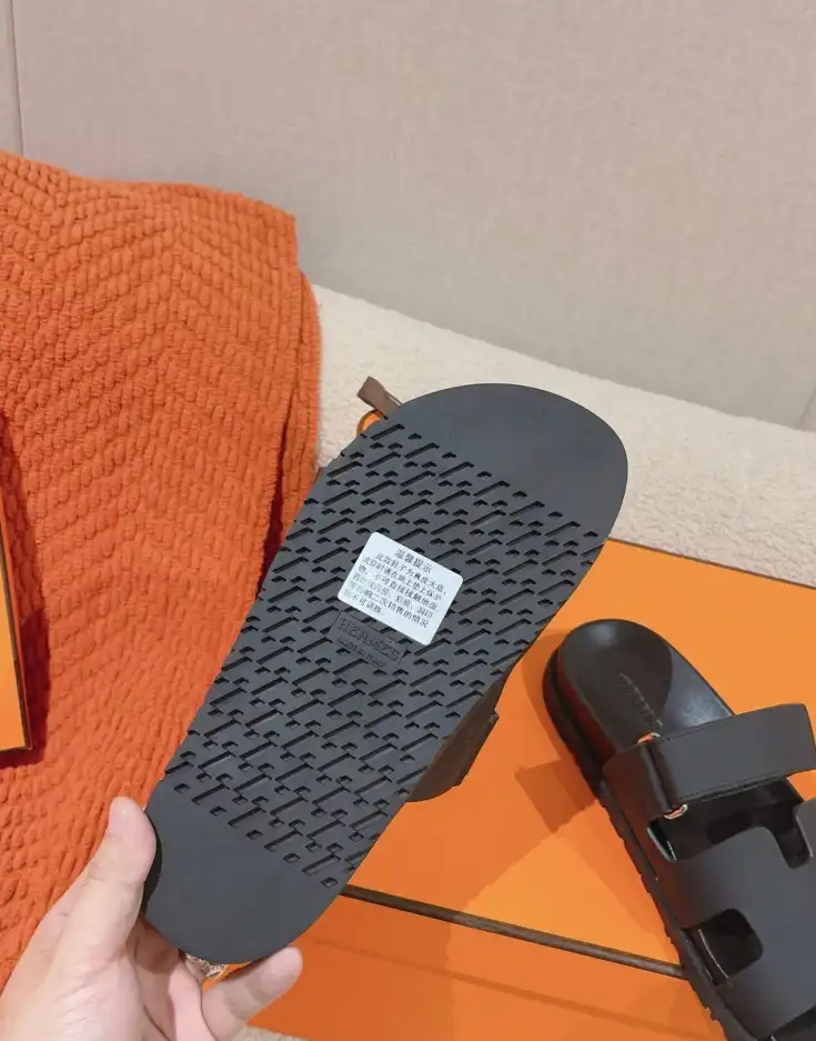 hype Hermes Slippers