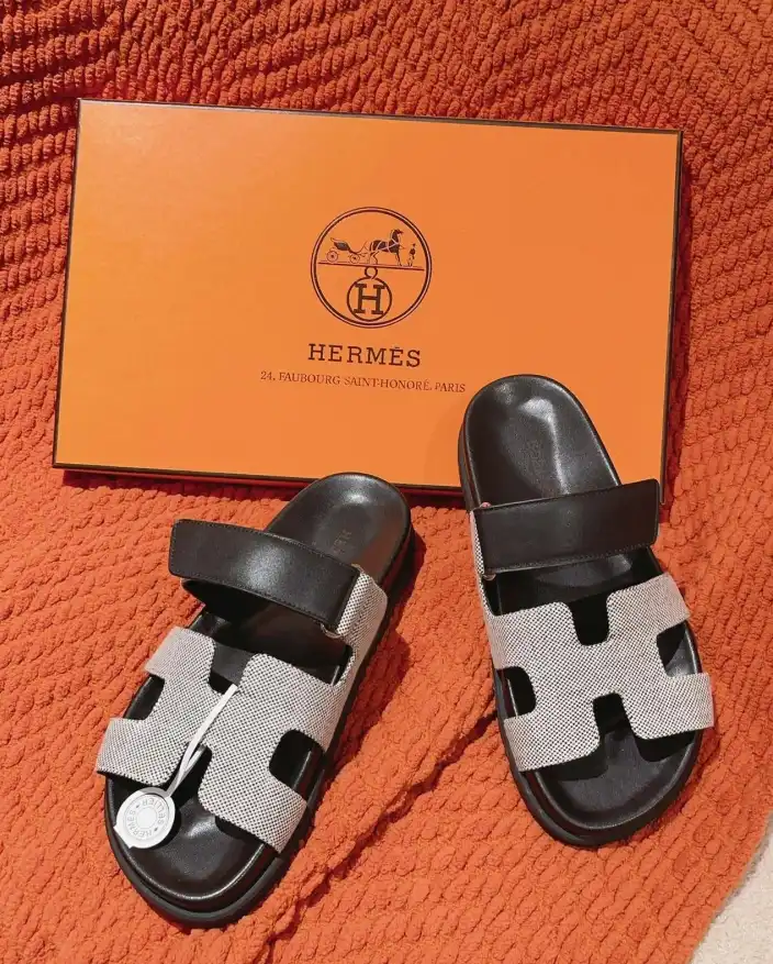 hype Hermes Slippers