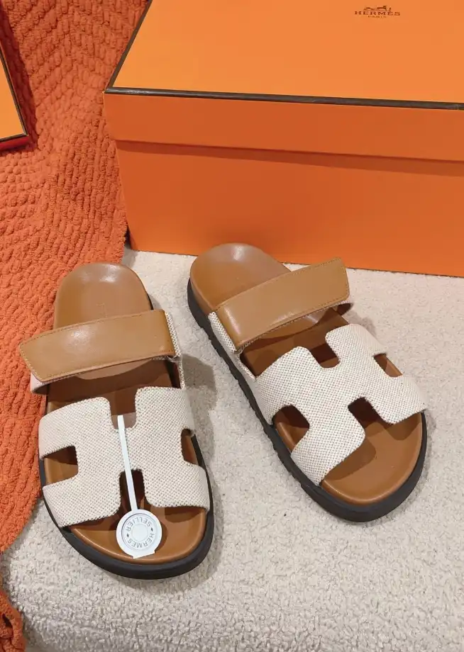 hype Hermes Slippers