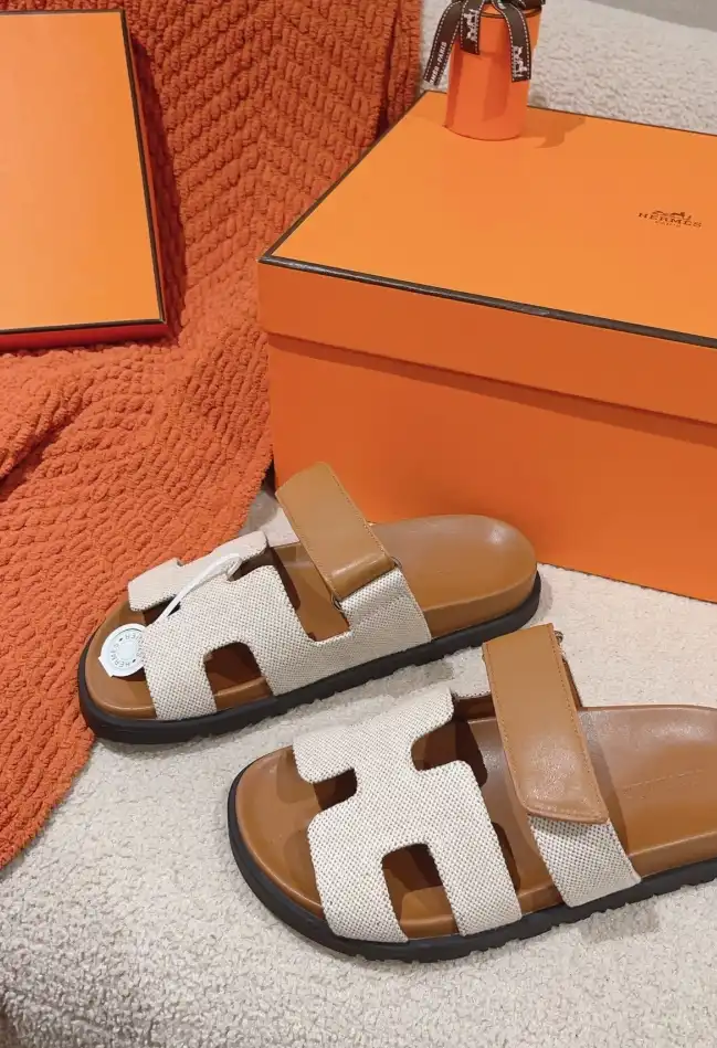 hype Hermes Slippers