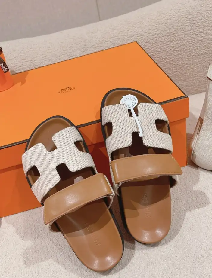 hype Hermes Slippers