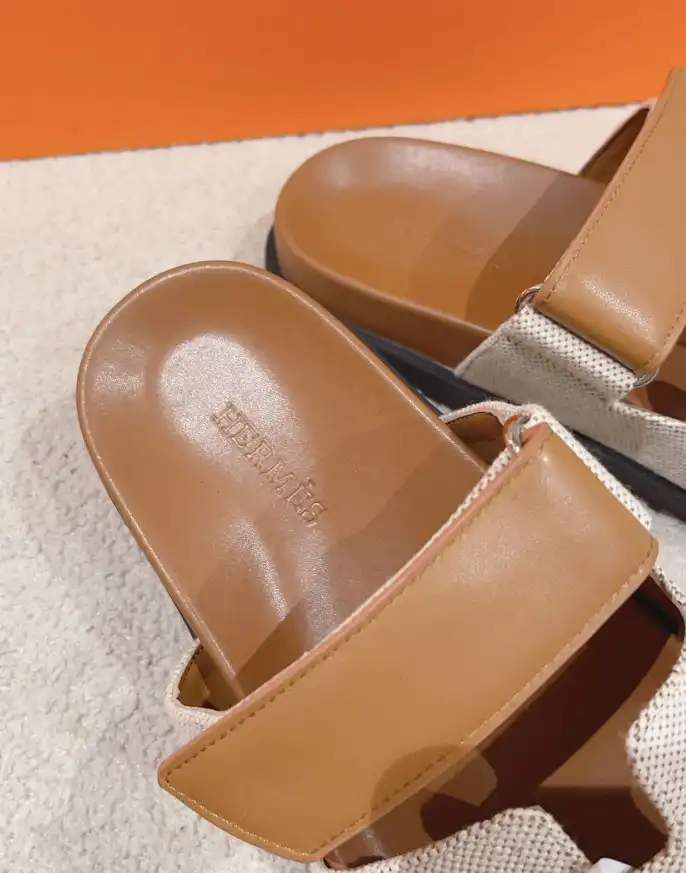 hype Hermes Slippers