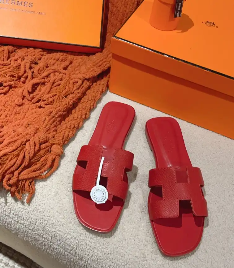 hype Hermes Slippers