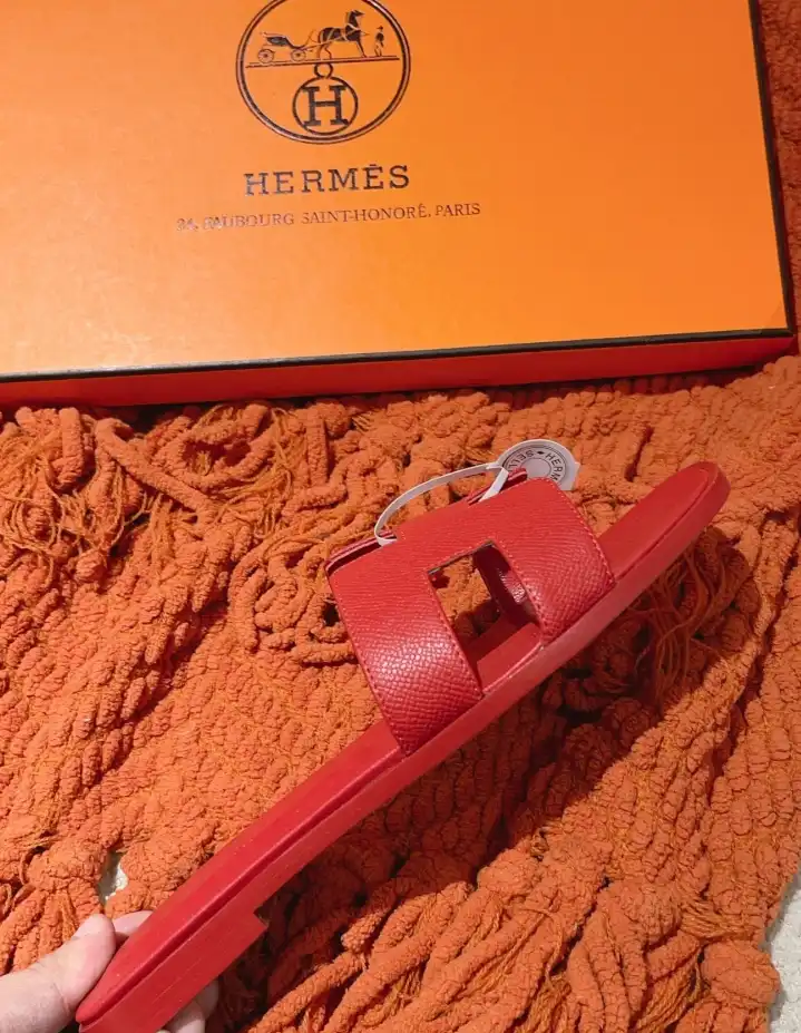 hype Hermes Slippers