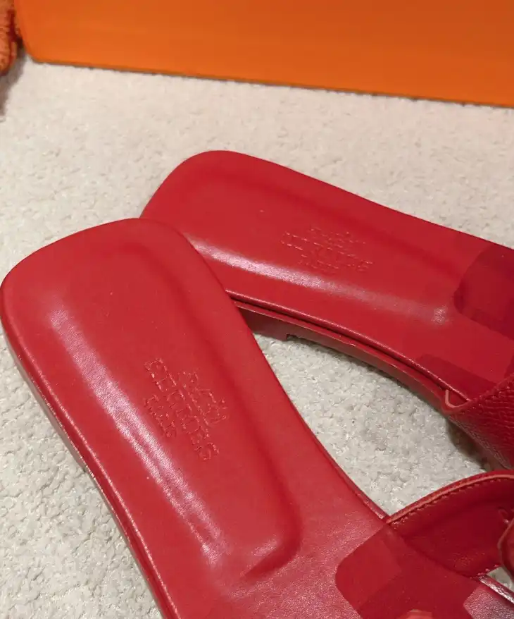 hype Hermes Slippers