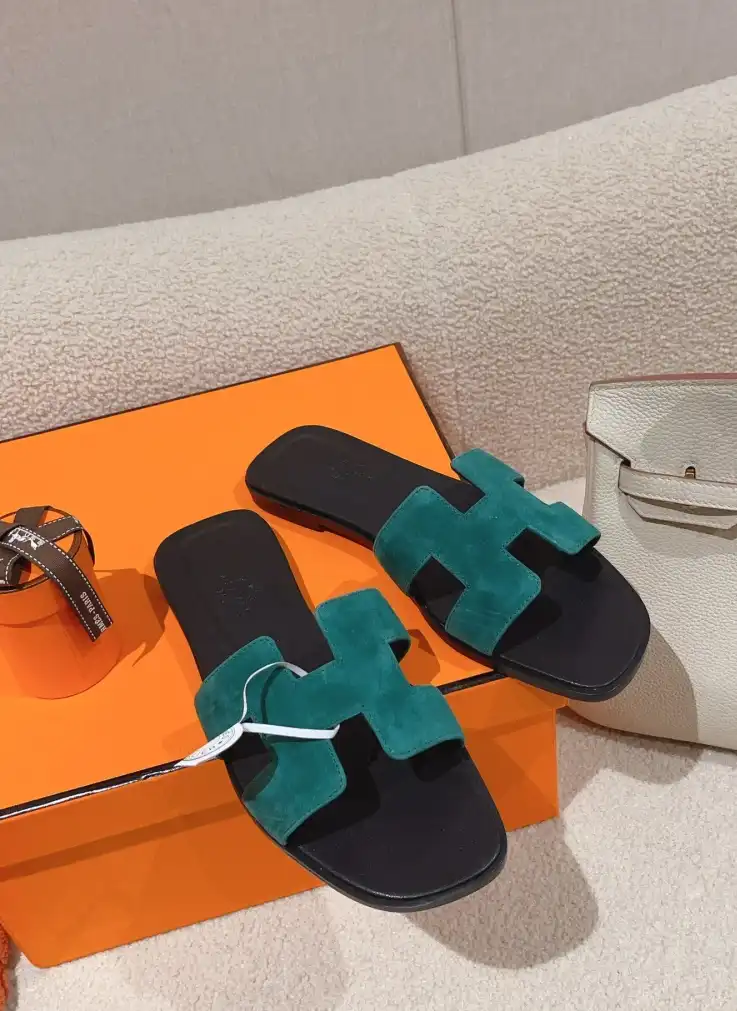 hype Hermes Slippers