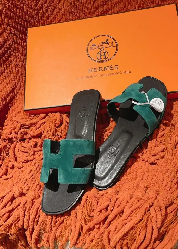 hype Hermes Slippers