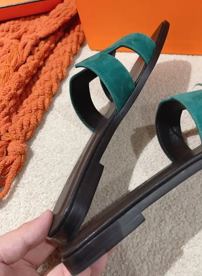 hype Hermes Slippers