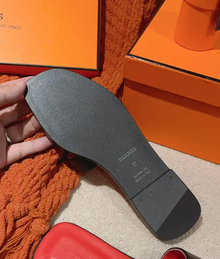 hype Hermes Slippers