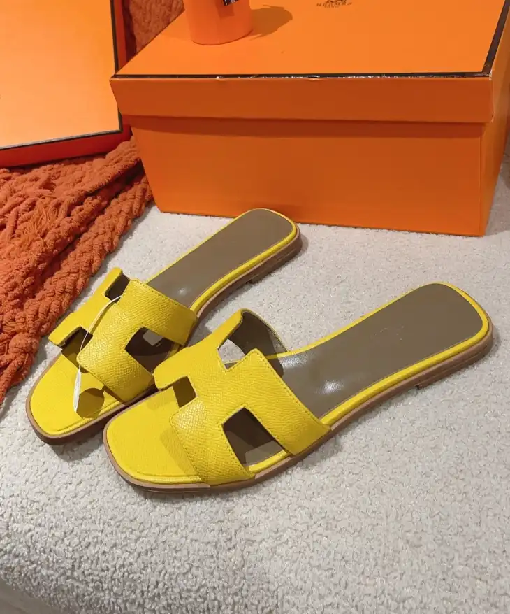 hype Hermes Slippers