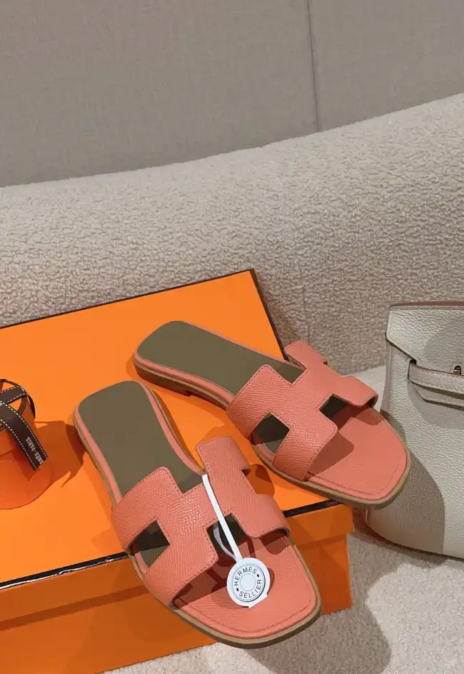 hype Hermes Slippers