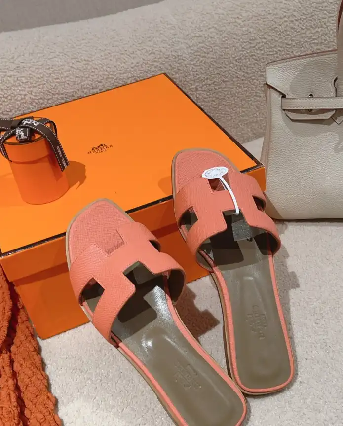 hype Hermes Slippers