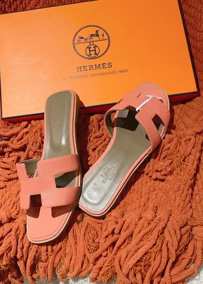 hype Hermes Slippers