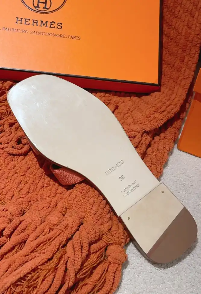 hype Hermes Slippers