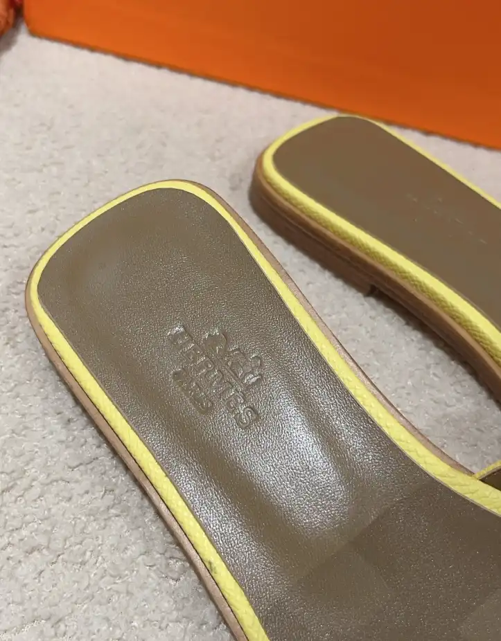 hype Hermes Slippers