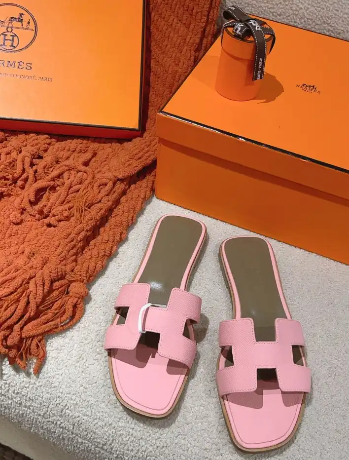 hype Hermes Slippers