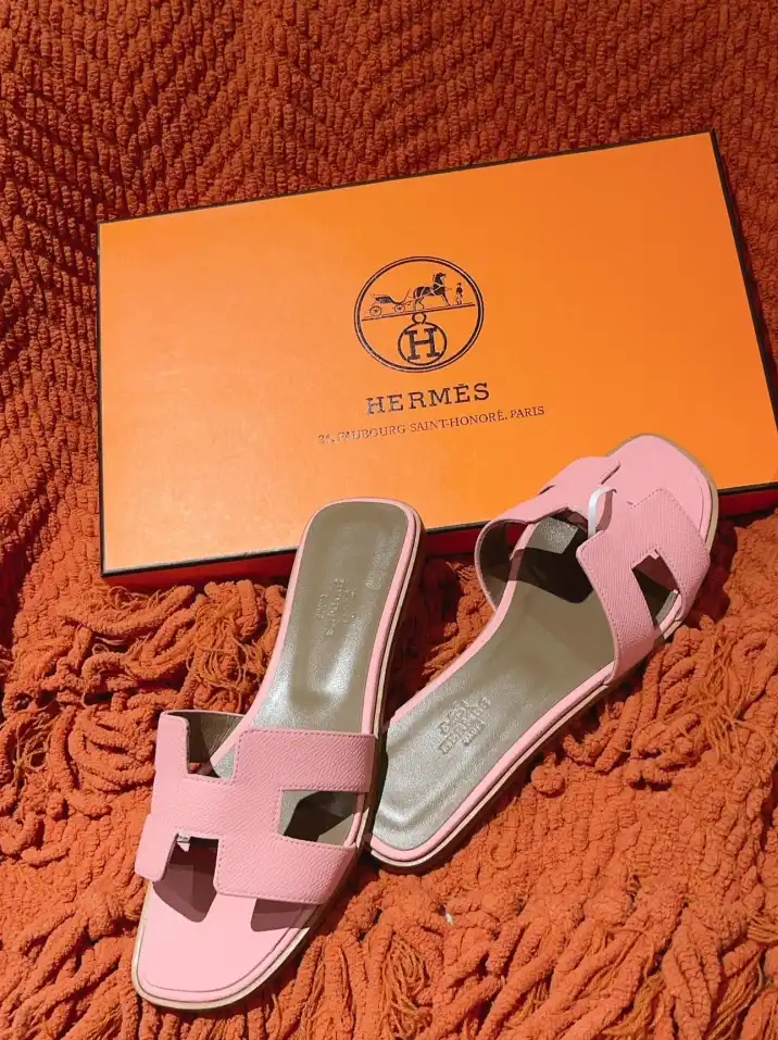 hype Hermes Slippers