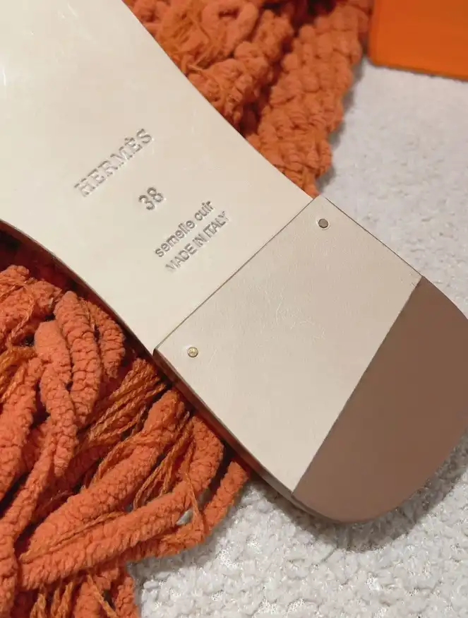 hype Hermes Slippers