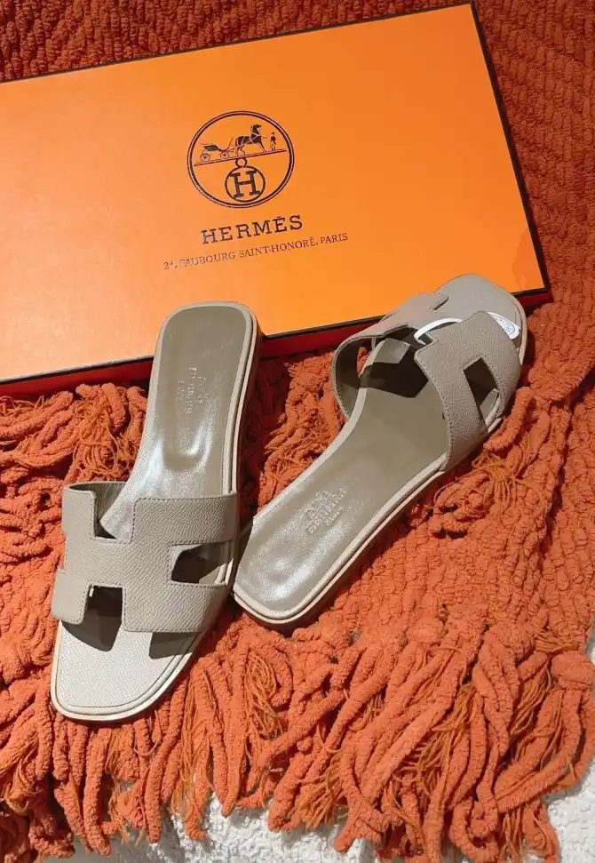 hype Hermes Slippers