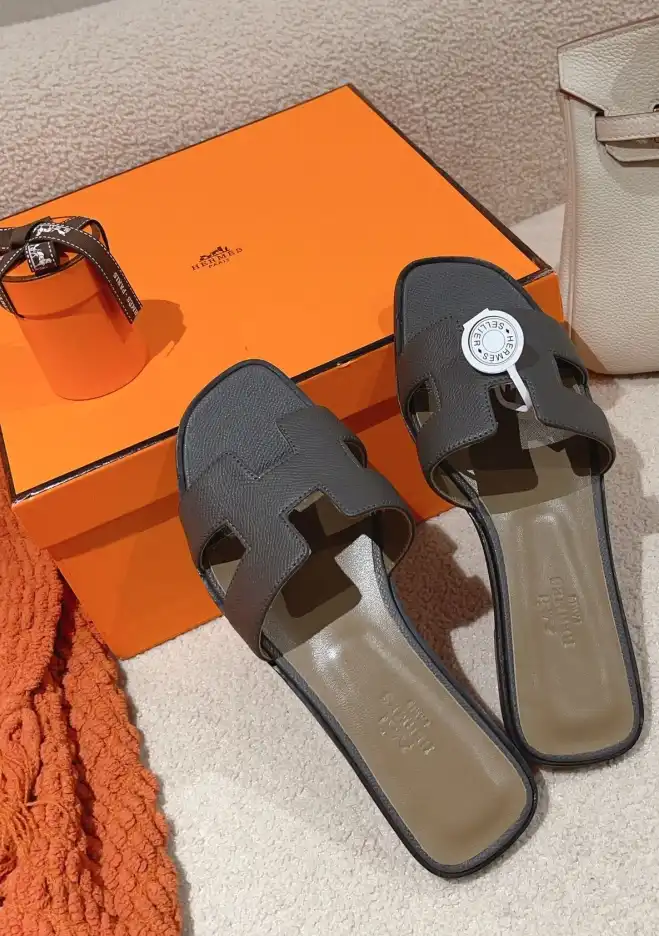 hype Hermes Slippers