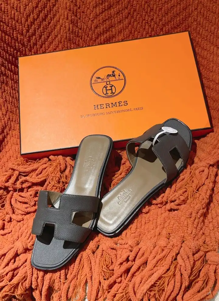 hype Hermes Slippers