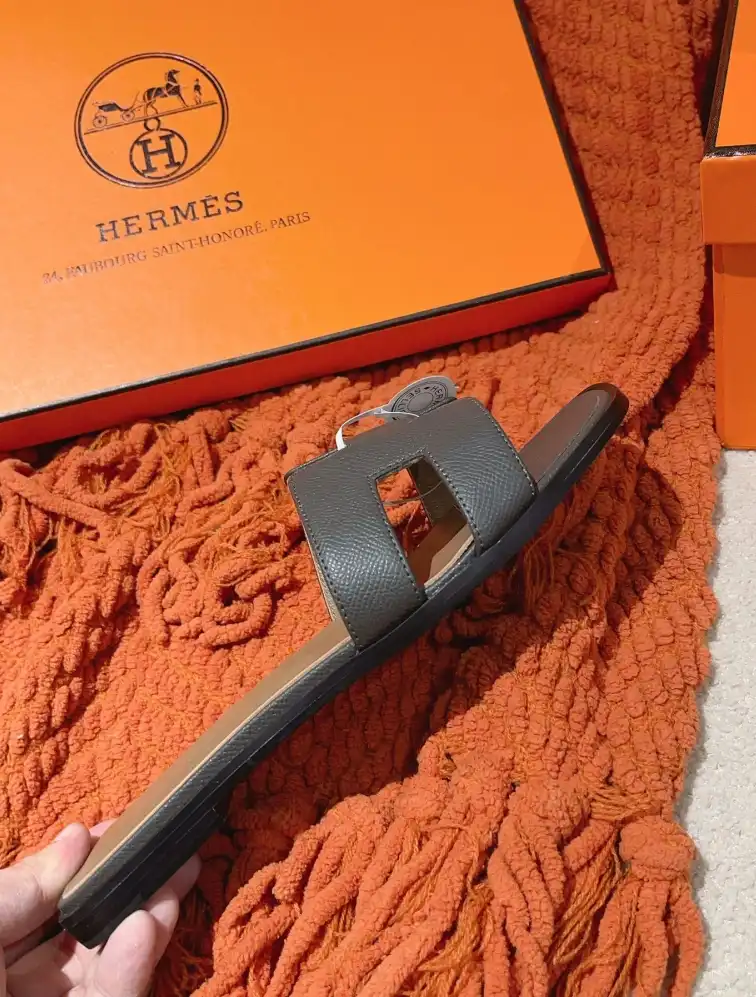 hype Hermes Slippers