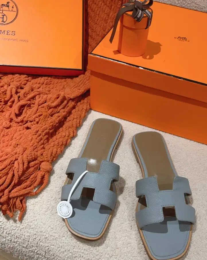 hype Hermes Slippers