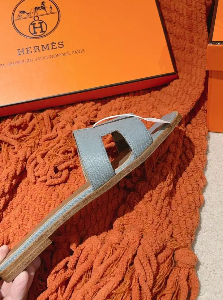 hype Hermes Slippers