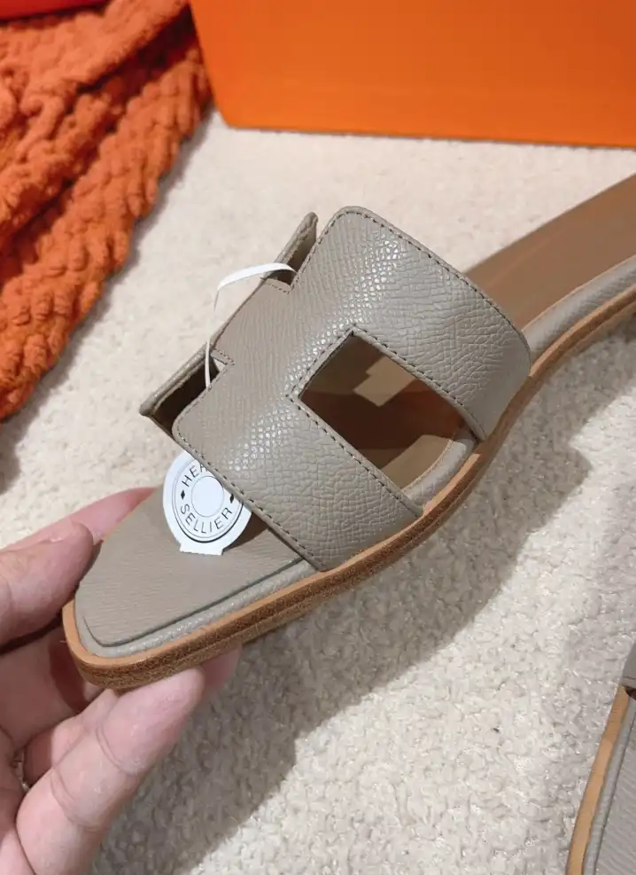 hype Hermes Slippers