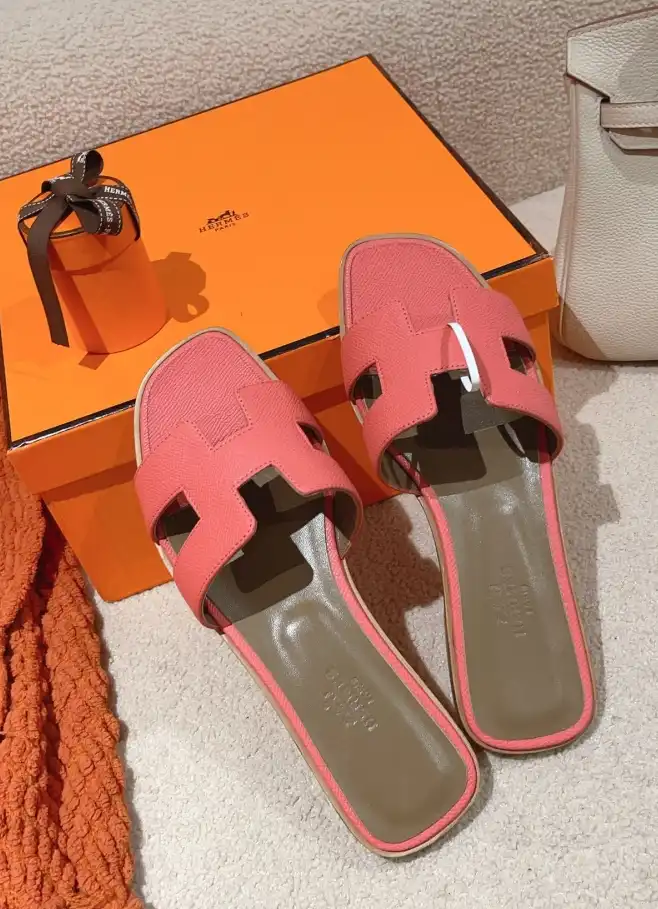 hype Hermes Slippers