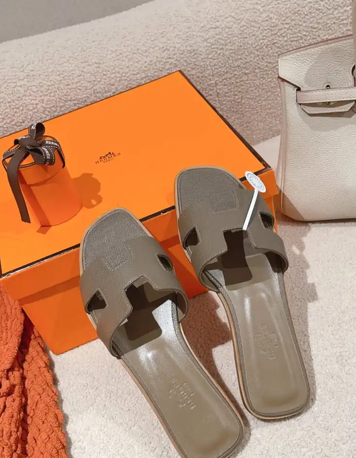 hype Hermes Slippers