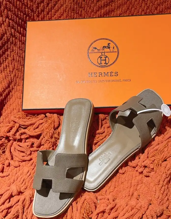 hype Hermes Slippers